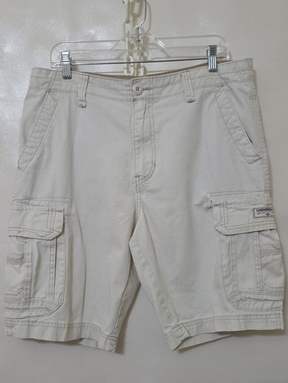 Unionbay Men's Classic Cream Cargo Shorts - Size 34